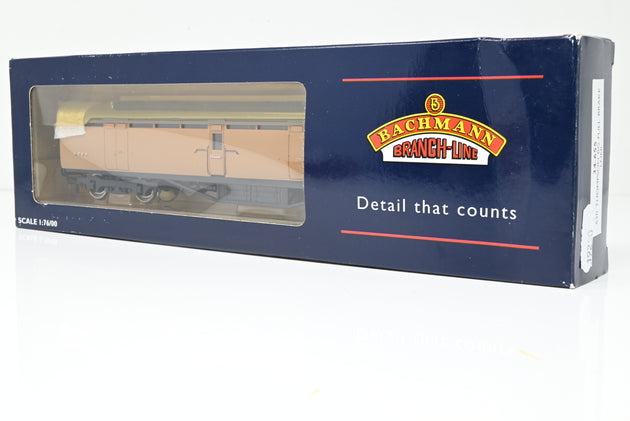 Bachmann OO Gauge 34-655 LNER 63ft Thompson BG Full Brake No.11 - Boxed