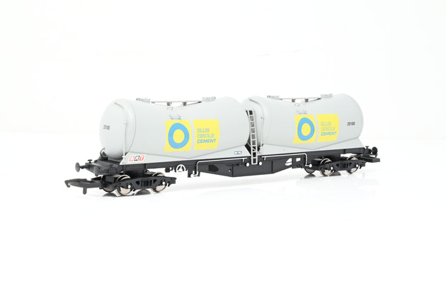Hornby OO Gauge R6311 PDA Depressed Centre Wagon 'Blue Circle Cement' No.20180