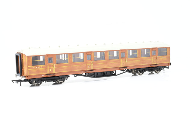 Hornby OO Gauge R4171 LNER Teak Gresley 61ft Corridor 1st Class Coach No.22356