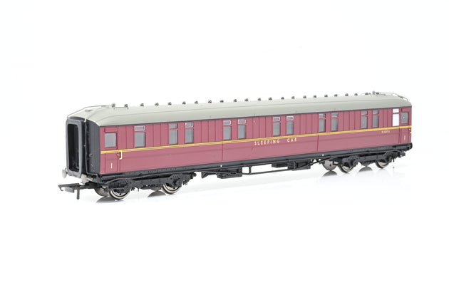 Hornby OO Gauge R4264B BR 61ft 6in Corridor 1st Class Sleeper Coach 'E1237E'