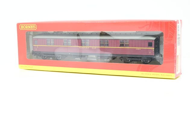 Hornby OO Gauge R4264B BR 61ft 6in Corridor 1st Class Sleeper Coach 'E1237E'