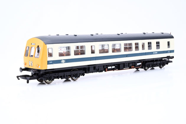 Hornby OO Gauge R687 BR Green 3-Car Class 110 DMU - Boxed