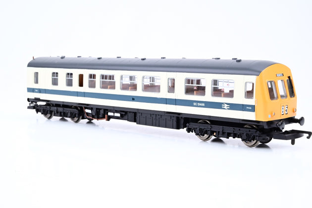 Hornby OO Gauge R687 BR Green 3-Car Class 110 DMU - Boxed