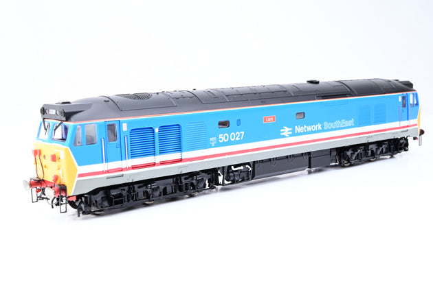 Hornby OO Gauge R2575 NSE Co-Co Class 50 Diesel No.50027 'Lion' - Boxed