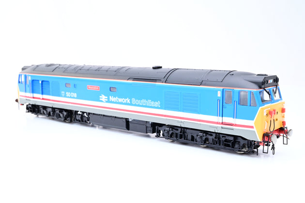 Hornby OO Gauge R2348 BR Blue Class 50 No.50018 'Resolution' - Boxed
