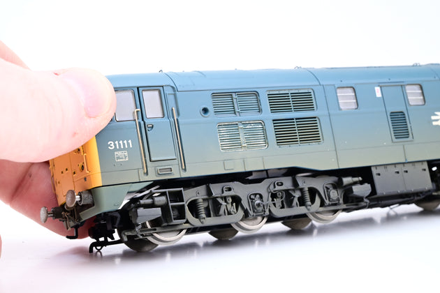 Hornby OO Gauge R2571 BR Blue Class 31 No.31111 'Weathered' - Boxed