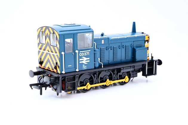 Bachmann OO Gauge 31-360X BR Blue Class 03 No.03371 - Rail Exclusive Special Edition, Boxed