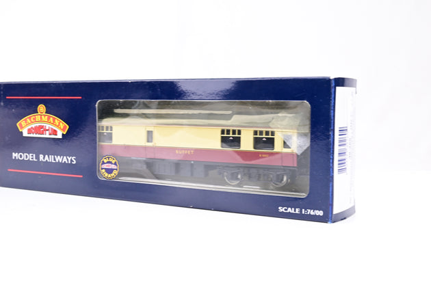 Bachmann OO Gauge 39-260 BR MK1 RMB Crimson & Cream No.E1852 - Boxed
