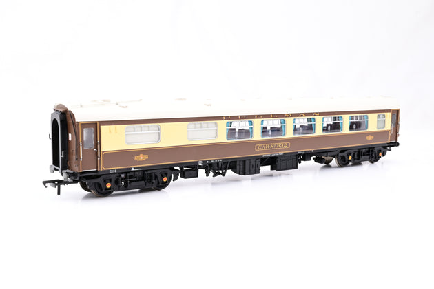 Bachmann OO Gauge 39-300 BR Mk1 SK Pullman Kitchen Second (w/ Lighting) 'Car No.332' - Boxed
