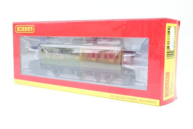 Hornby OO Gauge R40086 SR 6 Wheel 3rd Class Coach