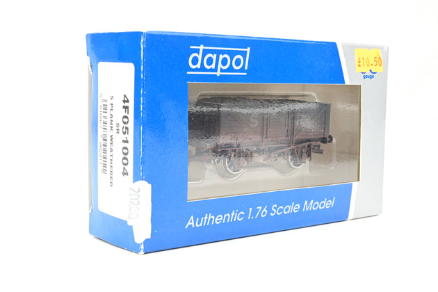 Dapol OO Gauge 4F051004 SR 5 Plank Open Wagon No.27348 - Weathered, Boxed