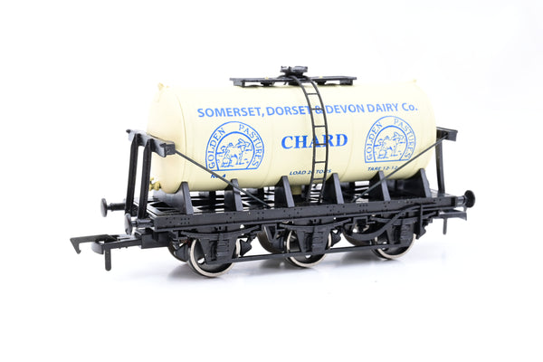 Dapol OO Gauge Macfisheries Ventilated Van - Limited Edition