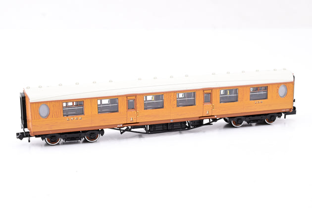 Graham Farish N Gauge 376-200 LNER Thompson First Class Corridor Passenger Coach No.138