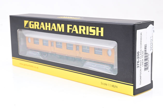 Graham Farish N Gauge 376-200 LNER Thompson First Class Corridor Passenger Coach No.138
