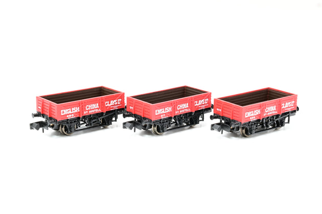 Graham Farish N Gauge 377-490Z Set of 3 China Clay Wagons - Boxed