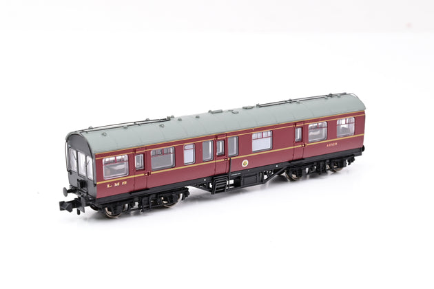 Graham Farish N Gauge 374-875 LMS Period III 50' Inspection Saloon No.45628