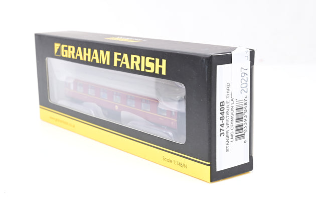 Graham Farish N Gauge 374-840B LMS Crimson Stanier Vestibule Third Coach No.9457 - Boxed
