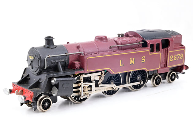 Wrenn OO Gauge W2219 LMS Maroon Standard Tank No.2679 - Boxed