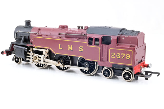 Wrenn OO Gauge W2219 LMS Maroon Standard Tank No.2679 - Boxed