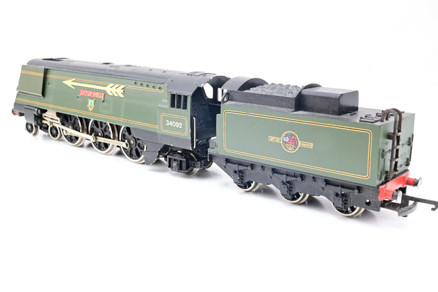 Wrenn OO Gauge W2268/A BR Green West Country No.34092 'City of Wells' - Boxed