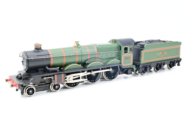 Wrenn OO Gauge W2221 BR Green Castle Class No.4075 'Cardiff Castle' - Boxed