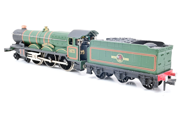 HornbyDublo OO Gauge 2221 BR Green Castle Class No.4075 'Cardiff Castle' - Boxed