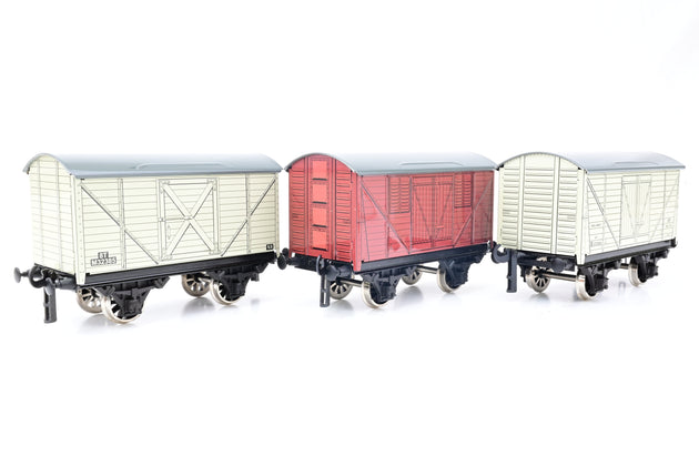 Bassett Lowke Course Scale O Gauge Rake of 3 Vans - Unboxed
