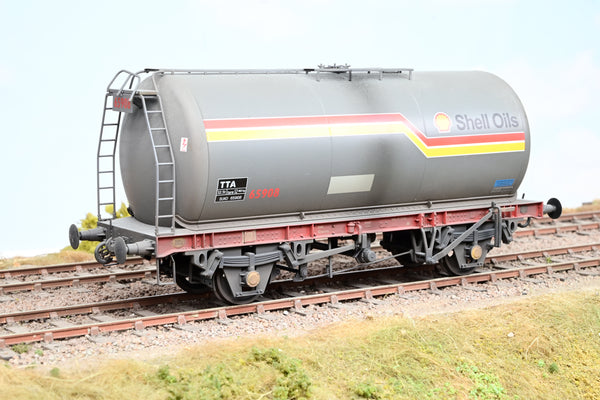 Dapol O Gauge 7F-064-005 TTA 45T Tanker Shell Oils No.65908 - Weatheerd, Boxed