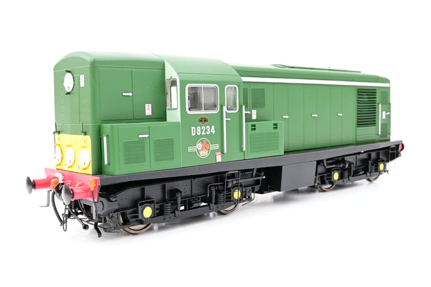 EFE Rail O Gauge E84705 Class 15 BR Green (Small Yellow Panel) Diesel Locomotive No.D8234 - Boxed