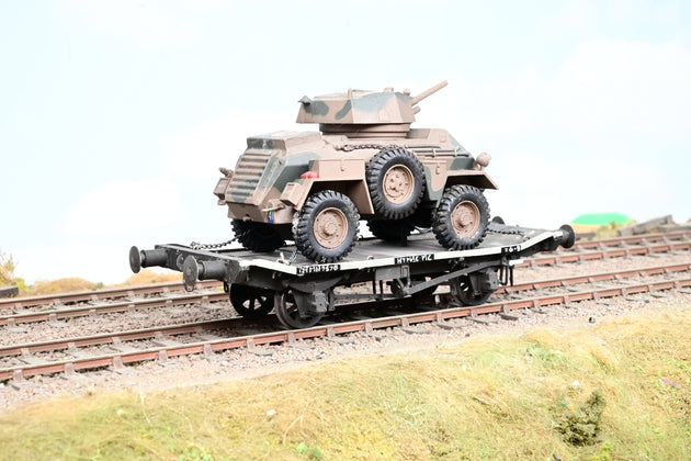 Kit Built 7mm O Gauge Hymac Machinery Wagon w/ Armoured Car Load - Unboxed