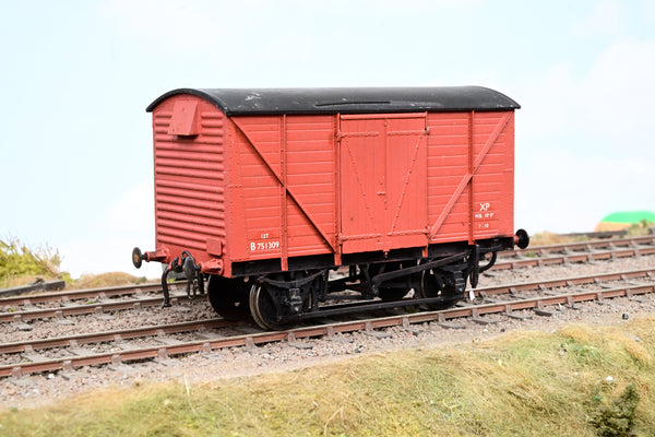 Kit Built 7mm O Gauge 12 Ton Ventilated Van BR Bauxite No.B751309 - Unboxed