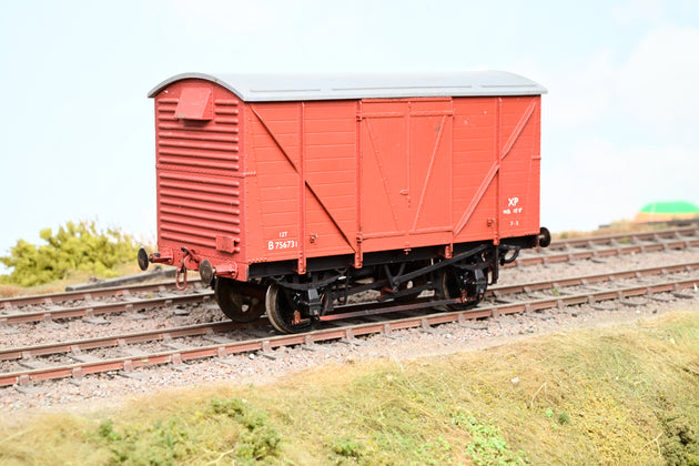 Kit Built O Gauge 7mm 12T Vent Van BR Bauxite No.B756731 - Unboxed