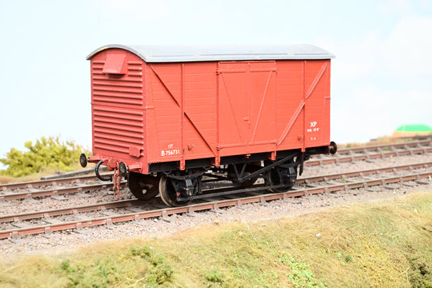 Kit Built O Gauge 7mm 12T Vent Van BR Bauxite No.B756731 - Unboxed