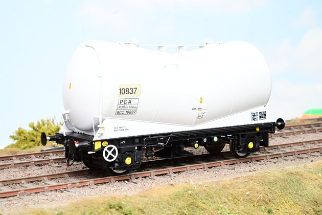 Heljan O Gauge 1067 PCA Cement Tank Grey No. 10837 - (Renumbered)