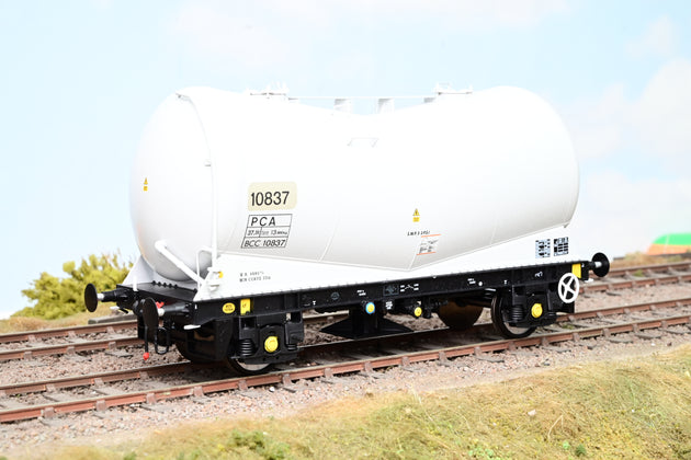 Heljan O Gauge 1067 PCA Cement Tank Grey No. 10837 - (Renumbered)