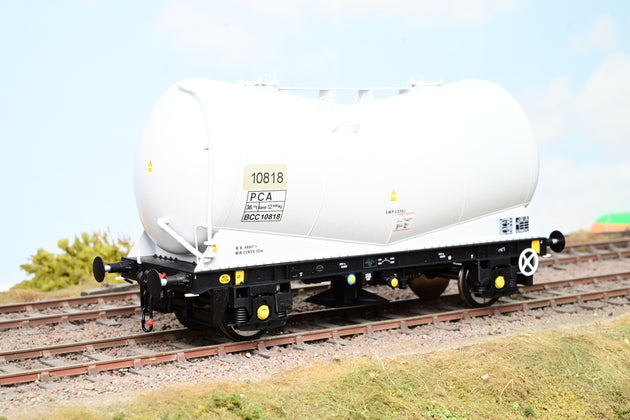 Heljan O Gauge 1067 PCA Cement Tank Grey No. 10816 - (Renumbered)