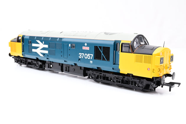 Bachmann OO Gauge 32-781DS Class 37/0 Diesel Large Logo Blue/Yellow Viking No.37057 - DCC Sound, Boxed