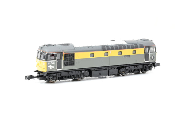 Dapol N Gauge 2D-001-002 Class 33/0 Merlin Engineers Grey/Yellow Dutch No.33046 - Boxed