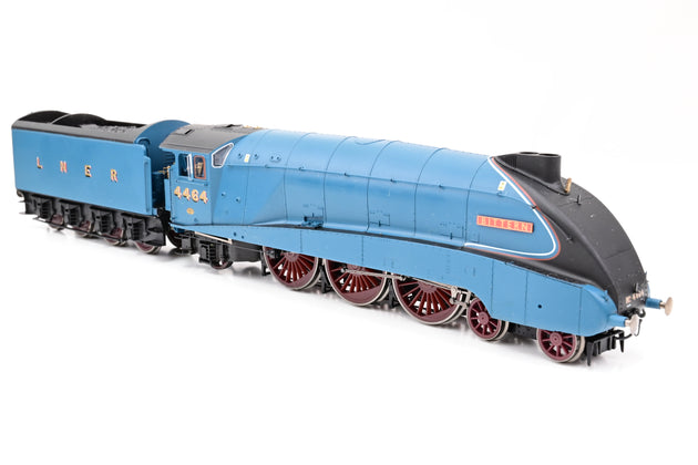 Hornby OO Gauge R3254 The Great Goodbye LNER Class A4 No.4464 'Bittern' - Boxed
