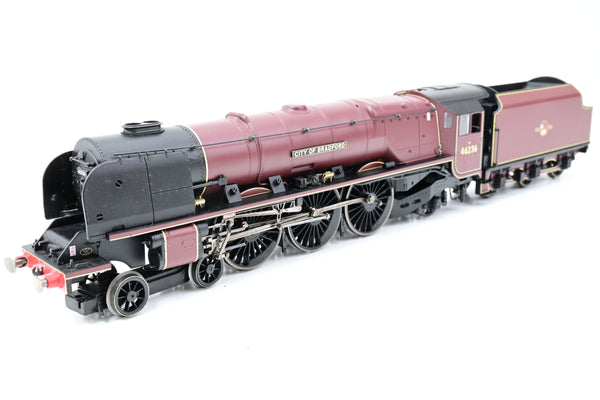 Hornby OO Gauge R3241 BR Maroon Coronation Class No.46236 'City of Lancaster' - Boxed
