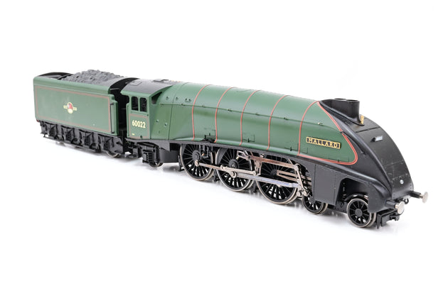 Hornby OO Gauge R2784 BR Green Class A4 No.60022 'Mallard' - Boxed