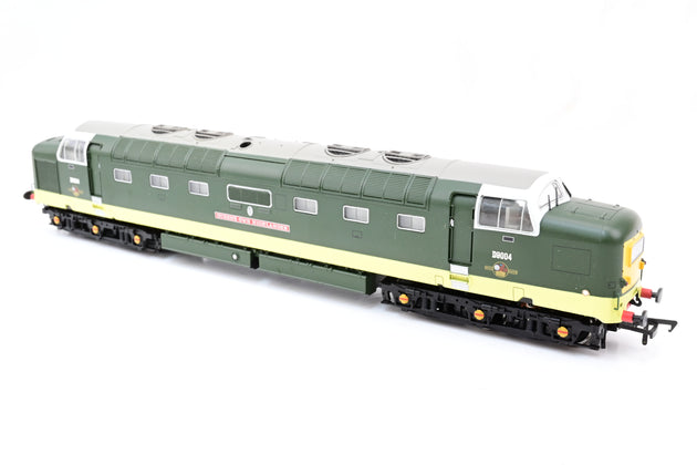 Bachmann OO Guage 32-525 Class 55 Deltic Queens Own Highlander BR Two Tone Green No.D9004 - Boxed