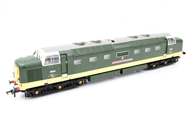 Bachmann OO Guage 32-525 Class 55 Deltic Queens Own Highlander BR Two Tone Green No.D9004 - Boxed