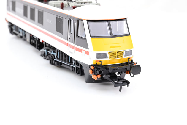 Bachmann OO Gauge 32-610 Class 90 BR Intercity Swallow Liver Financial Times No.90005 - Boxed