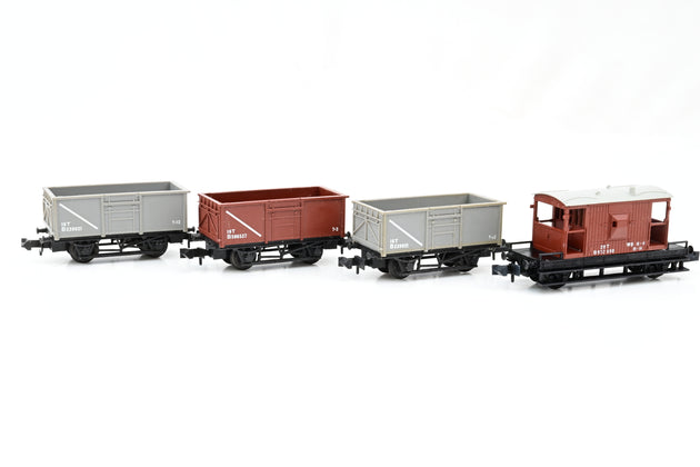 Trix N Gauge Rake of 3 16T Steel Wagons BR Bauxite/Grey and 1 BR 20T Brake Vam BR Bauxite - Unboxed
