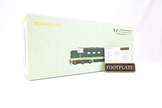 Accurascale OO Gauge ACC2975 BR Two Tone Green Class 55 Deltic No.D9015 'Tuylar' - Boxed