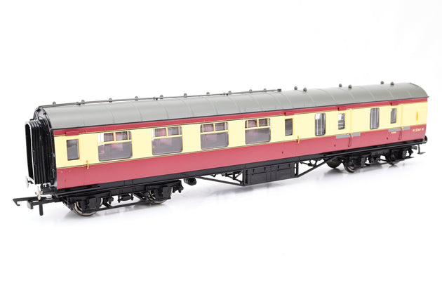 Hornby OO Gauge R4449 BR ex LMS Corridor Brake 3rd Class Coach No.M5769M - Boxed