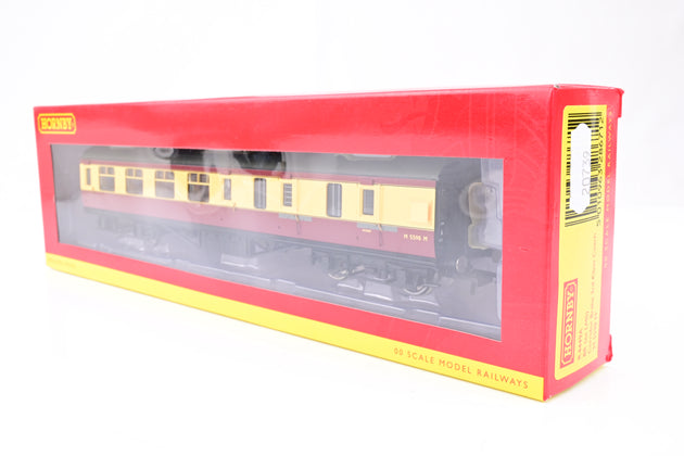 Hornby OO Gauge R4449A BR ex LMS Corridor Brake 3rd Class Coach No.M5598M - Boxed