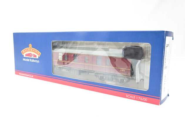 Bachmann OO Gauge 39-176E BR MK1 BG Coach Full Brake BR Maroon Weathered No.W80725 - Boxed