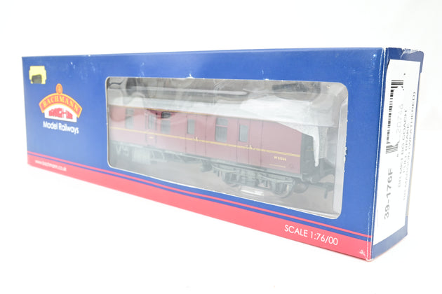Bachmann OO Gauge 39-176F BR MK1 BG Coach Full Brake BR Maroon Weathered No.W81266 - Boxed